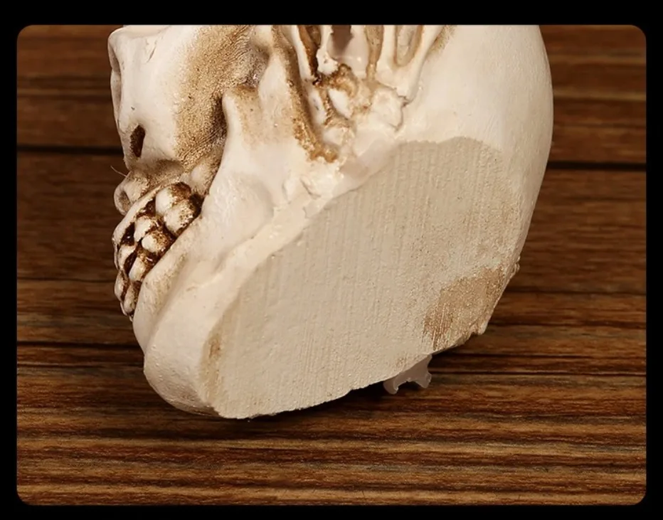 Spooky Skull Candle Holder Set