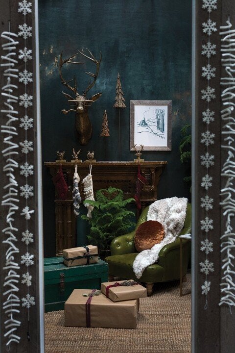 Deer Wall Mount Home Decor Sculpture